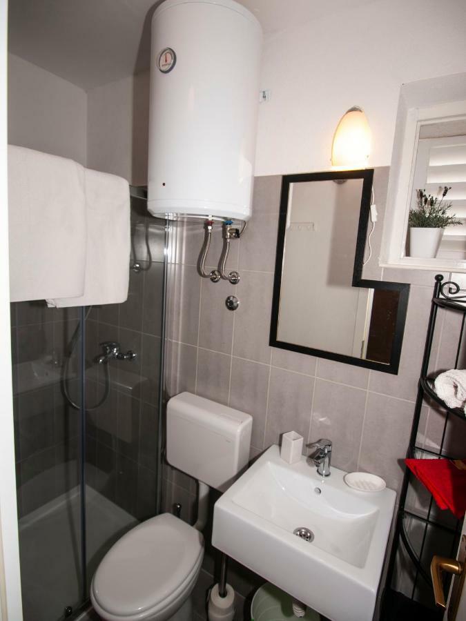 Apartments Barka Tučepi Eksteriør bilde