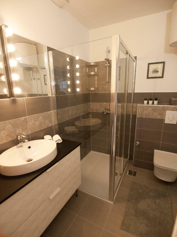 Apartments Barka Tučepi Eksteriør bilde